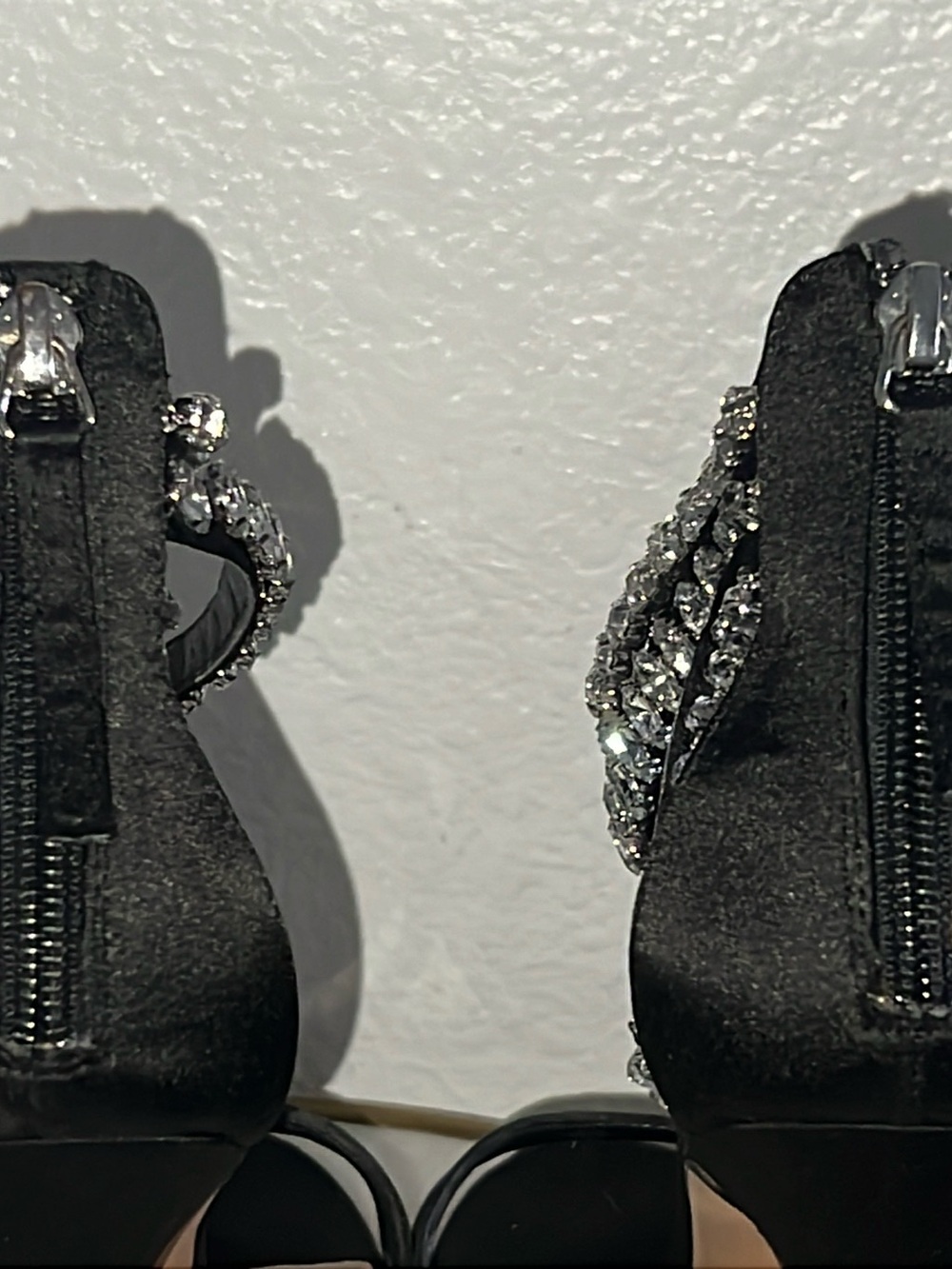 Betsy Johnson rhinestone black satin stiletto sandal ankle strap 7.5 - Picture 8 of 11